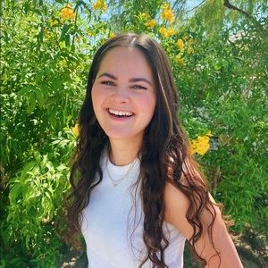 Meet your Posher, Jenna